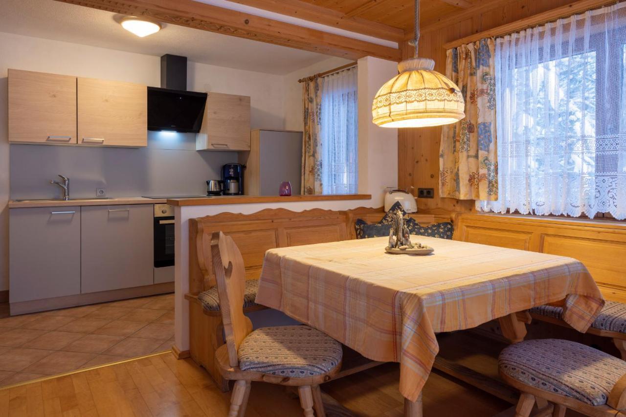 Gaestehaus Strauss Seefeld in Tirol Eksteriør billede